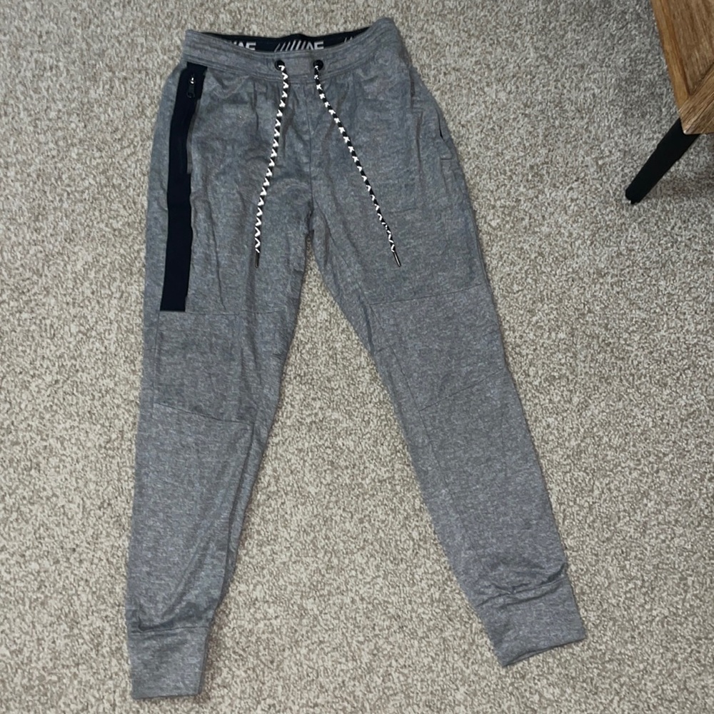 American Eagle Joggers